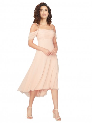 Eisrosa A-Linien Quadrat Ausschnitt Midi Chiffon Kurze Brautjungfernkleider Fabrik