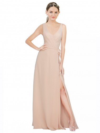 Rosa 114 A-Linien V-Ausschnitt Chiffon Lange Brautjungfernkleider Fabrik