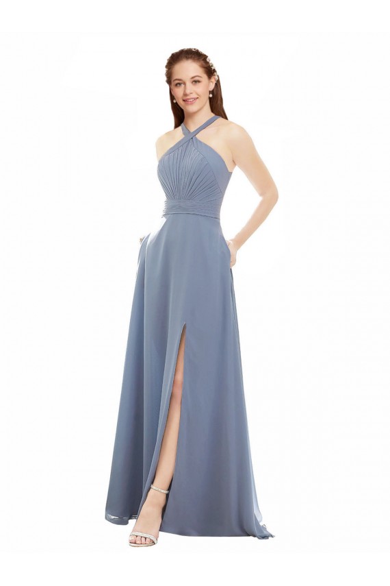 Staubiges Blau A-Linien Neckholder Stehkragen Ausschnitt Chiffon Lange Brautjungfernkleider Fabrik