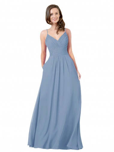 Staubiges Blau A-Linien V-Ausschnitt Chiffon Lange Brautjungfernkleider Fabrik